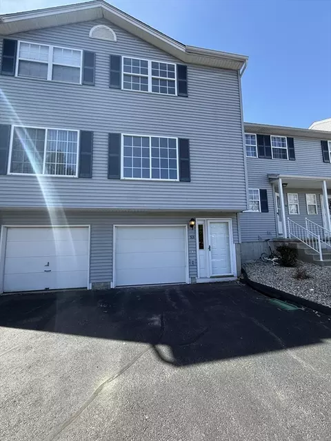 53 Waters Edge #53, Ludlow, MA 01056