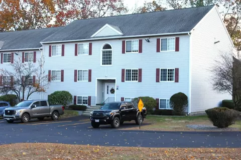 155 Lafond Ln #32, Dracut, MA 01826