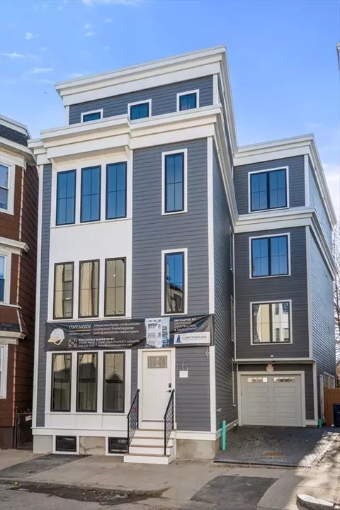 34 Vinton St #FL 3, Boston, MA 02127