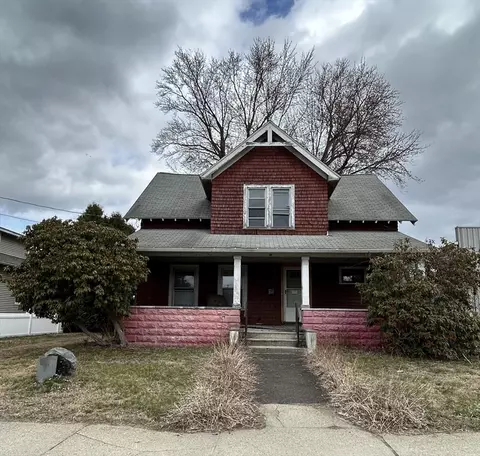 28 Larone Ave, West Springfield, MA 01089