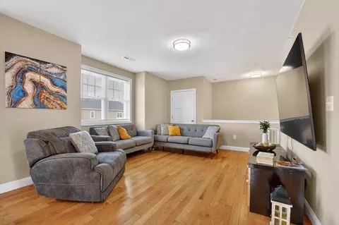 7 Gorham St #57, Chelmsford, MA 01824