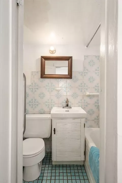 Bath - 17 N Main St, Upton, MA 01568 photo 1 of 1
