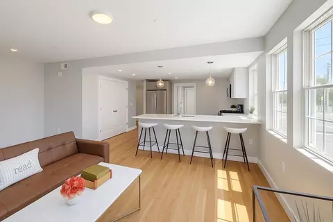 98 Prescott St #1A, Boston, MA 02128