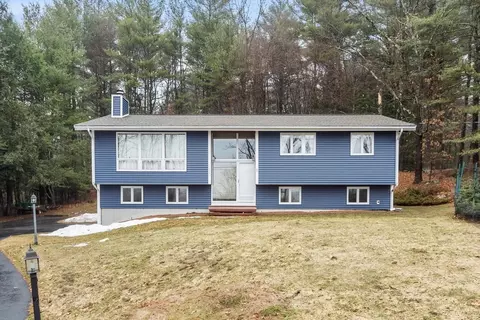 221 Whitcomb Ave, Littleton, MA 01460