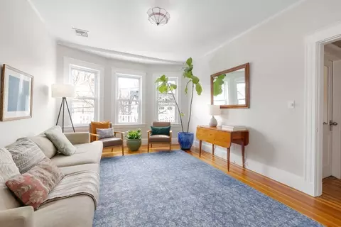 15 Lafayette St #2, Arlington, MA 02474