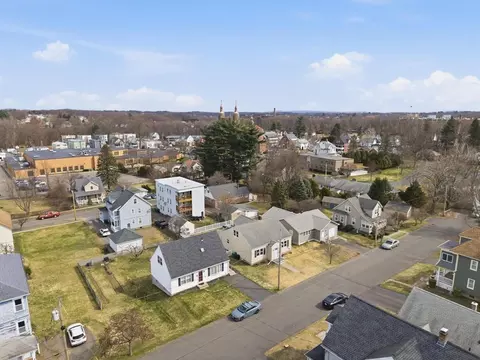 38 White St, Chicopee, MA 01013 photo 36