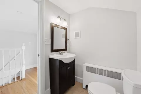 38 White St, Chicopee, MA 01013 photo 24