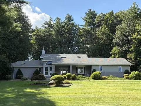 321 Westerly Cr, Ludlow, MA 01056