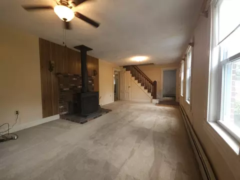 Living - 45 Circuit Ave E, Worcester, MA 01603 photo 1 of 1