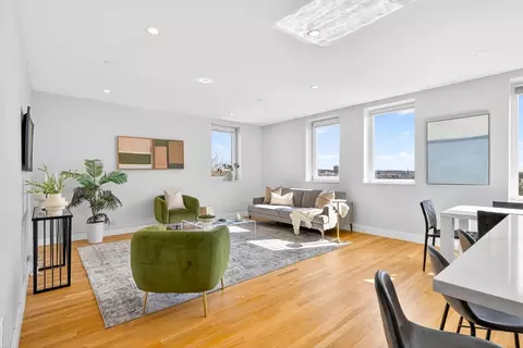 52 Fisher Ave #302, Boston, MA 02120