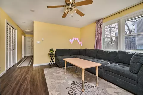 71 Ann St, Chicopee, MA 01020 photo 4