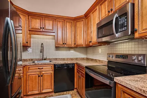 71 Ann St, Chicopee, MA 01020 photo 7