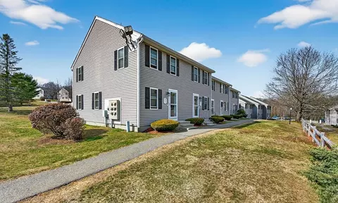 51 Olde Colonial Dr U1 #1, Gardner, MA 01440