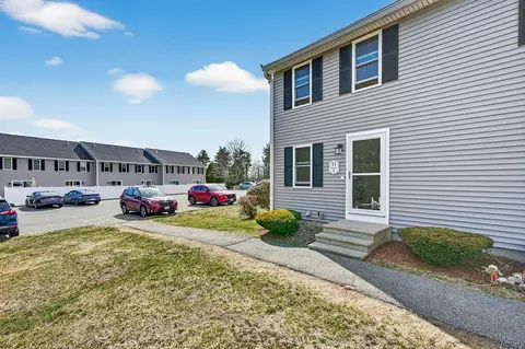 51 Olde Colonial Dr U1 #1, Gardner, MA 01440 photo 3