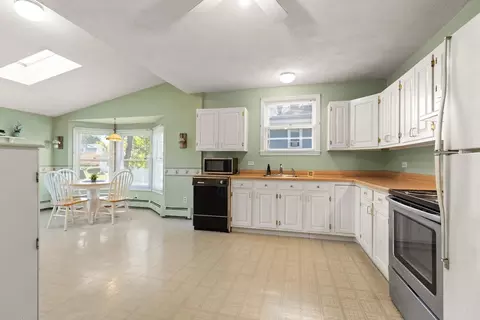 35 Roosevelt St #35, Maynard, MA 01754 photo 16
