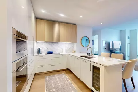 240 Devonshire St #U3814, Boston, MA 02110