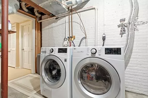 160 Pine St #11, Auburndale, MA 02466 photo 28