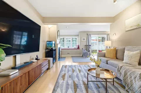 160 Pine St #11, Auburndale, MA 02466 photo 7