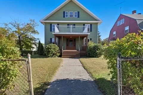 95 Dickinson St, Springfield, MA 01108
