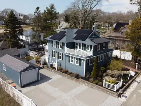 19 Maple St, Buzzards Bay, MA 02532 photo 40