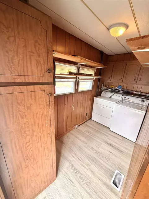 70 Shumway St #C-29, Springfield, MA 01119