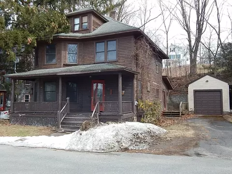 82 Beacon St, Athol, MA 01331 photo 2