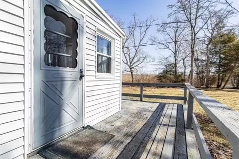 Exterior - 21 Bisbee, Wareham, MA 02571 photo 5 of 10