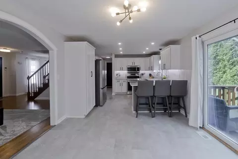 9 Post Rd, Chicopee, MA 01020 photo 11