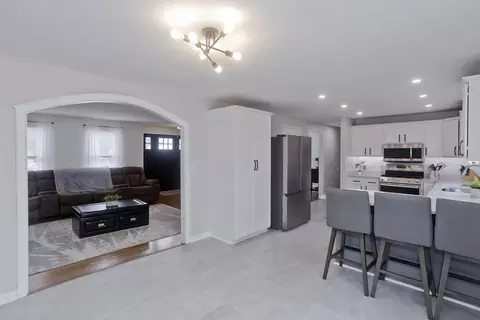 9 Post Rd, Chicopee, MA 01020 photo 14