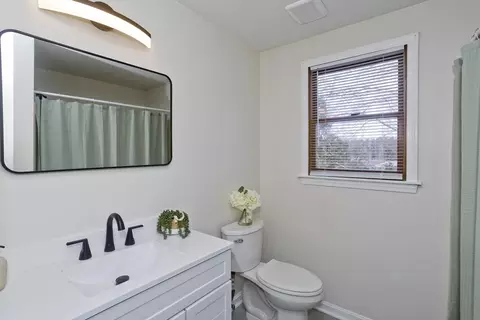 9 Post Rd, Chicopee, MA 01020 photo 30