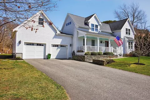 70 Old Queen Anne Rd, Chatham, MA 02633