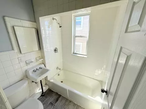 Bath - 20 Ferry St #B, Everett, MA 02149 photo 1 of 1