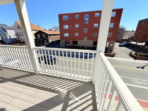 Exterior - 20 Ferry St #B, Everett, MA 02149 photo 5 of 7