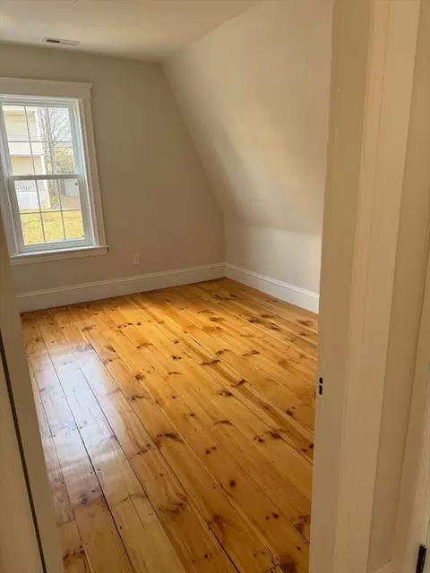 30 Boardman St, Worcester, MA 01606 photo 22