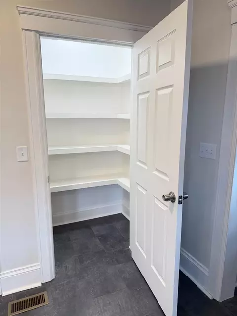 30 Boardman St, Worcester, MA 01606 photo 25