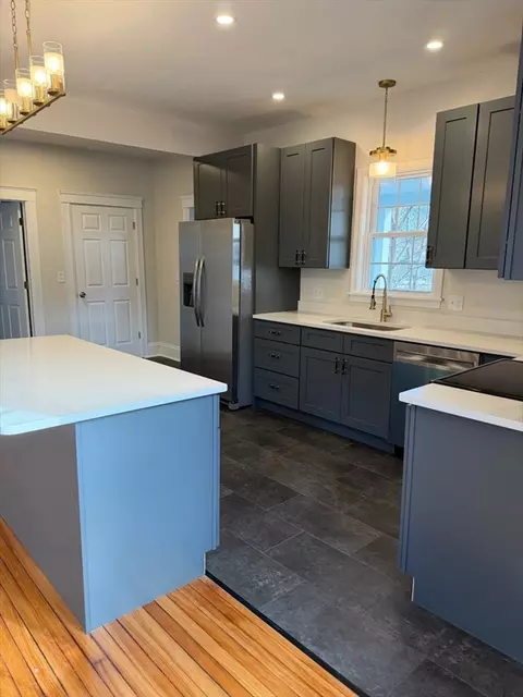 30 Boardman St, Worcester, MA 01606 photo 15