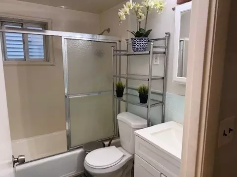 Bath - 15 Staples Ave #27, Everett, MA 02149 photo 1 of 1