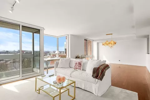 975 Memorial Dr #908, Cambridge, MA 02138