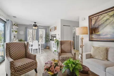 367 Nassau Dr #367, Springfield, MA 01129 photo 11