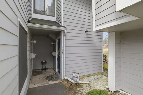 367 Nassau Dr #367, Springfield, MA 01129 photo 5