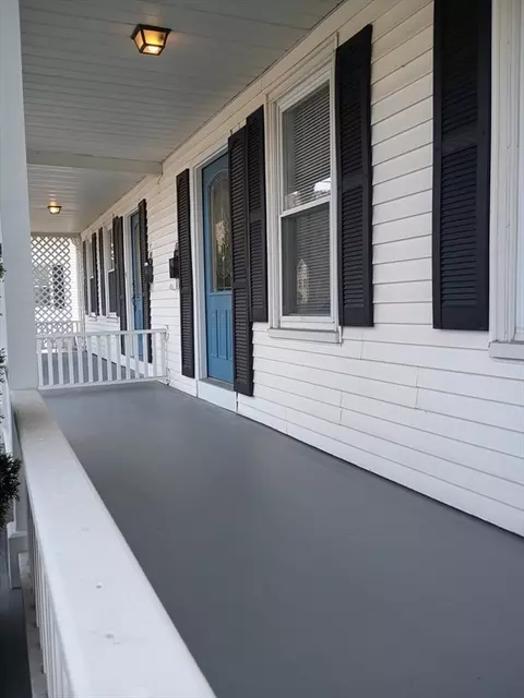 52-54 Holyoke St, Easthampton, MA 01027 photo 5