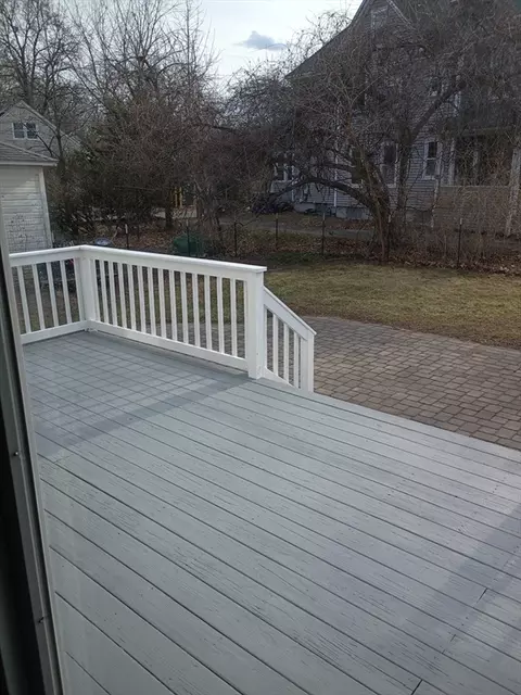 52-54 Holyoke St, Easthampton, MA 01027 photo 8