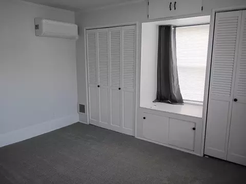 52-54 Holyoke St, Easthampton, MA 01027 photo 14
