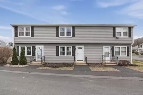 270 Sunderland Rd #2, Worcester, MA 01604