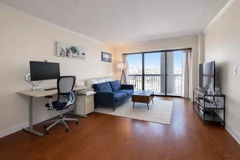 15 N Beacon St #428, Boston, MA 02134