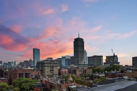 View/Area - 4 Charlesgate E #201, Boston, MA 02215 photo 3 of 3