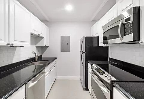 Kitchen - 4 Charlesgate E #201, Boston, MA 02215 photo 1 of 1