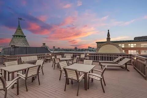 View/Area - 4 Charlesgate E #201, Boston, MA 02215 photo 1 of 3