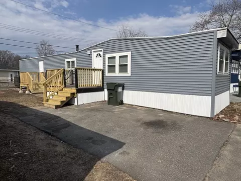 229 Miller St #D-6, Ludlow, MA 01056