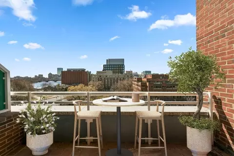 6 Canal Park #705, Cambridge, MA 02141